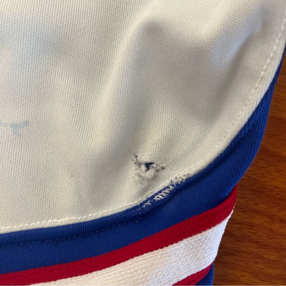 Sacramento Kings Vintage Team Issued Shorts - Picture 13 of 15